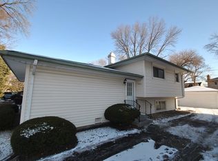 1023 6th Ave, La Grange, IL 60525