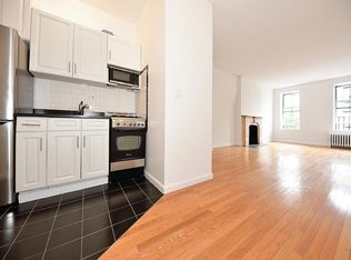 50 W 8th St APT 3B, New York, NY 10011