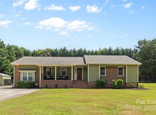 2948 Stoneybrook Dr, Fort Mill, SC 29708