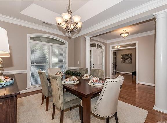 4th image of 9030 Cambridge Green Dr