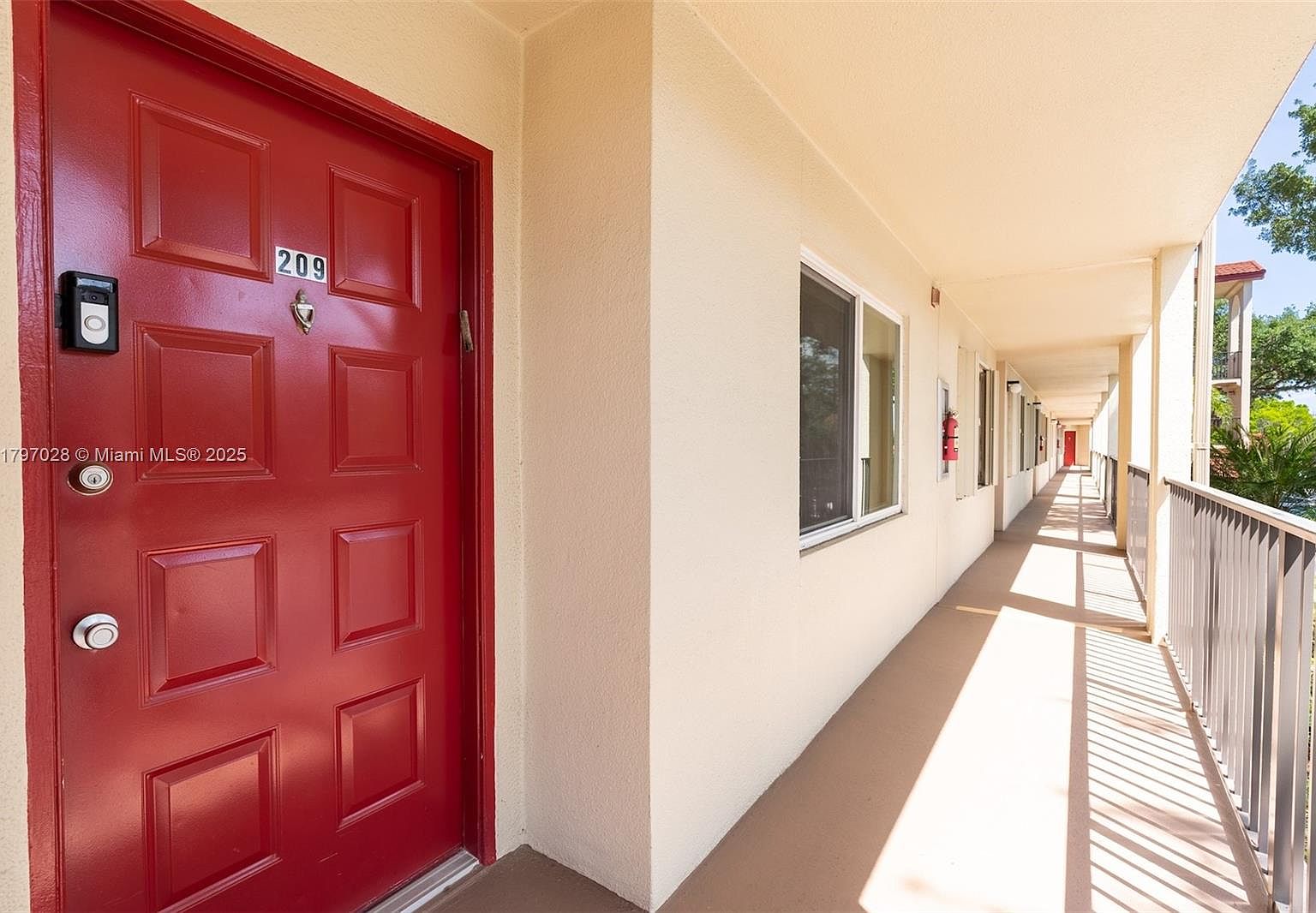 1101 SW 128th Ter APT 209C