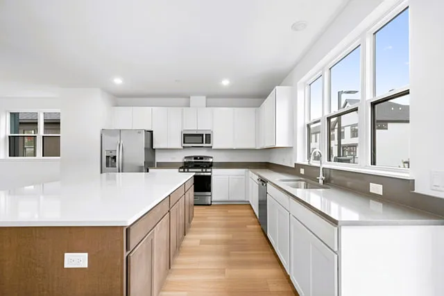 8375 Mulberry Ave — Photo 7