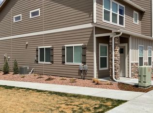 7832 Woodmen Center Hts, Colorado Springs, CO 80908