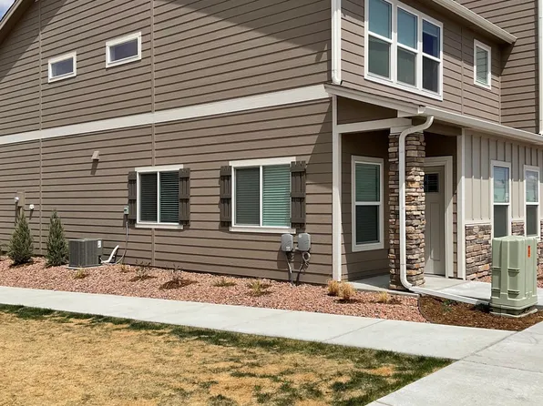 7832 Woodmen Center Hts, Colorado Springs, CO 80908