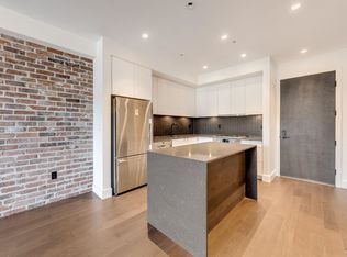 83 Moody St #406, Pt Moody, BC V3H2P5