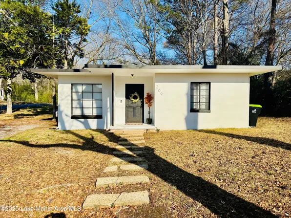 209 Nan St, Alexander City, AL 35010