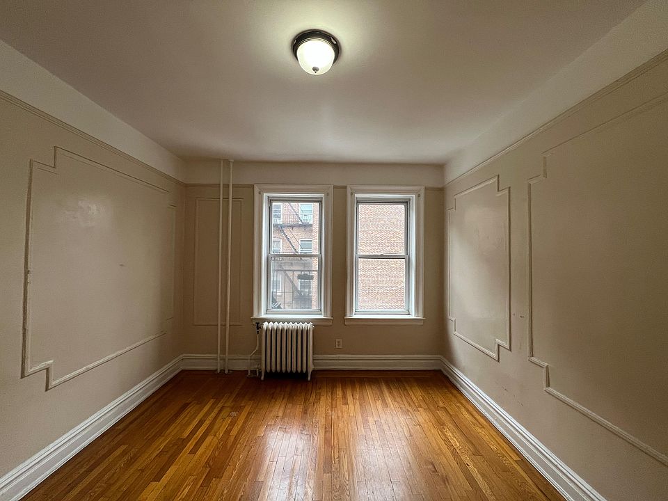 2nd image of 25 Sherman Pl #2D