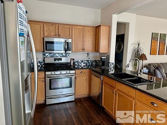 3rd image of 5473 Village Meadows Dr