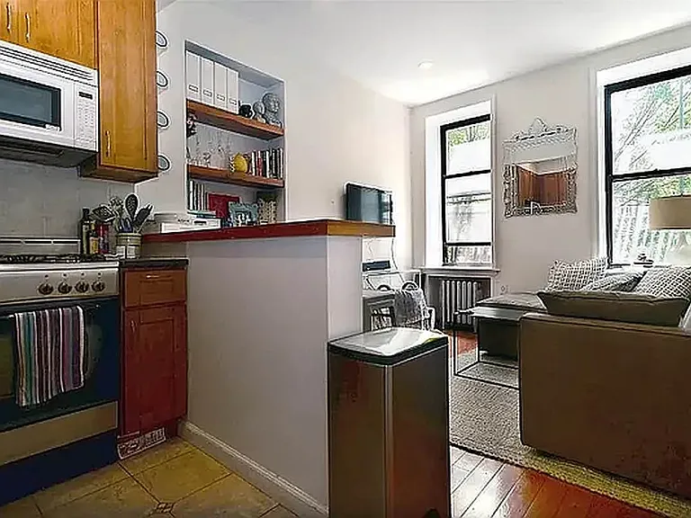 86 Stanton St #2 — Photo 2