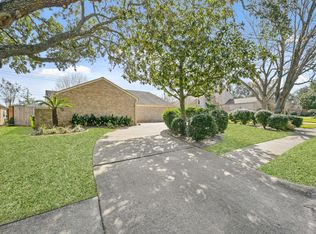 2807 Glenn Lakes Ln, Missouri City, TX 77459