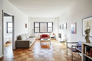 Rented by Hecht Group