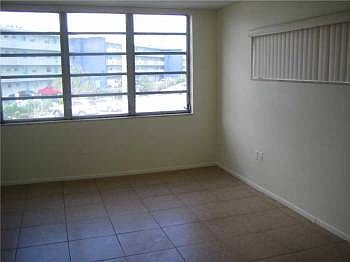1st image of 1680 NE 191st St APT 214
