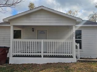 1624 Cedar St, Bonham, TX 75418