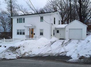 128 Whipple Ave, Cranston, RI 02920