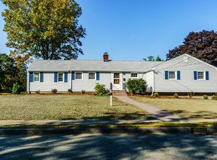 9 Wirthmore Ln, Lynnfield, MA 01940