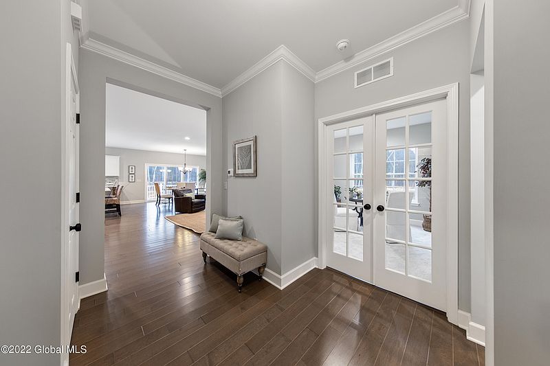 3rd image of 3 Fairmont Drive