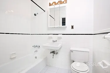 Rented by (Legacy) Elegran