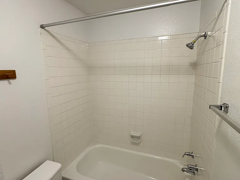 812 City Park Ave #306 — Photo 11