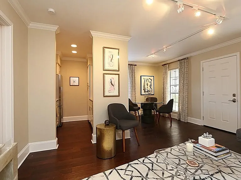 3402 Garrott St #7 — Photo 5
