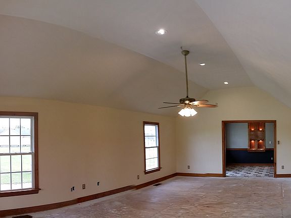 buyer picks new carpet