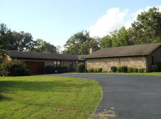 306 Oakland Dr, Sparta, TN 38583