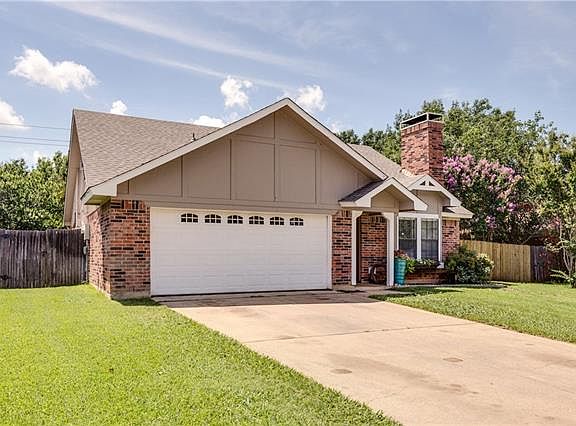 3rd image of 3405 N Sage Ct
