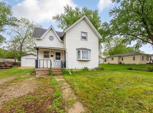 221 Beech Ave, Owatonna, MN 55060