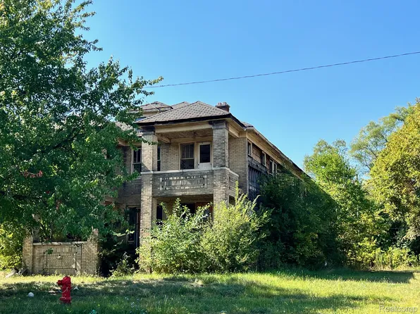 9359 Broadstreet Ave, Detroit, MI 48204
