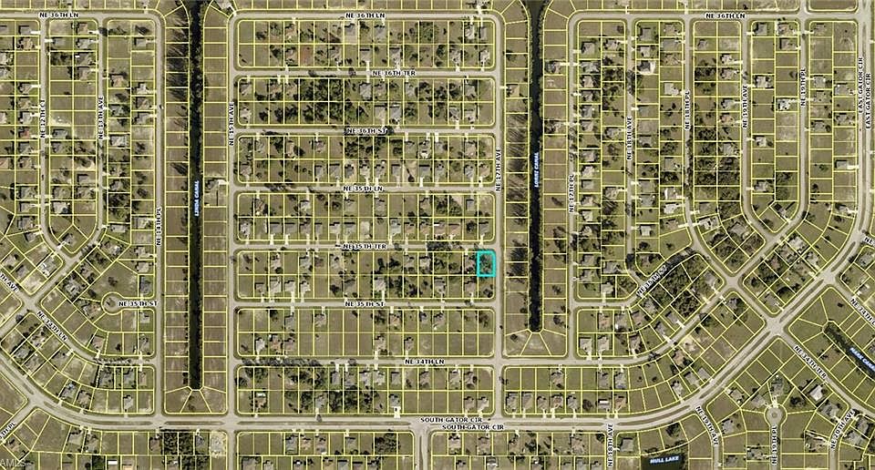 1st image of 1630 NE 35th Ter