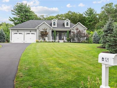 121 Stillwater Rd, Smithfield, RI, 02917