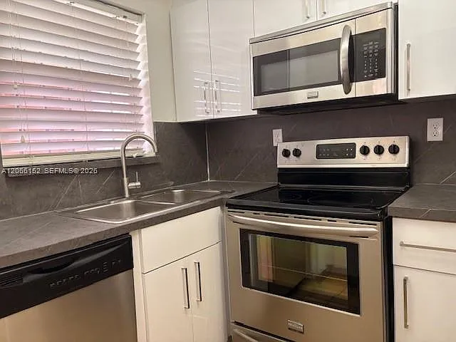 Pineside Condo No 1 — Photo 3