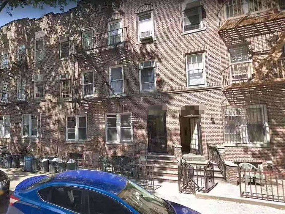 1st image of 1047 50th St APT 1