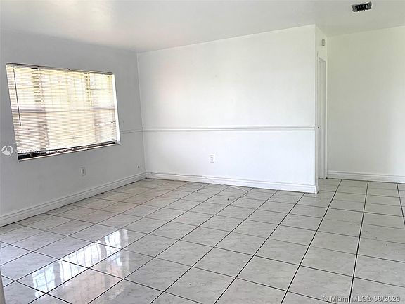 5th image of 2910 NW 206th St #0