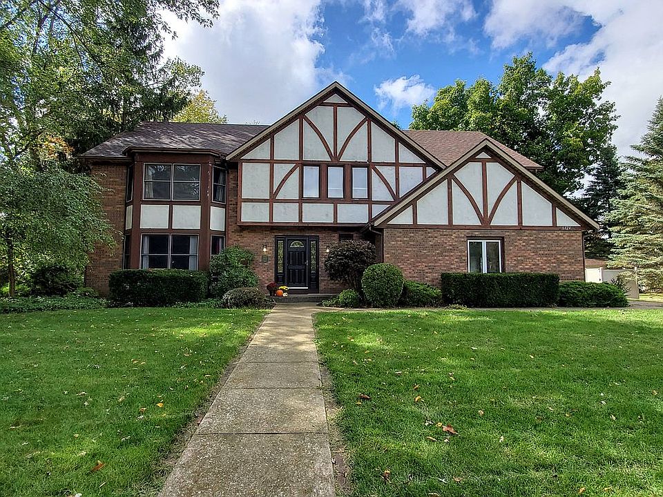 6424 Pepperidge Cr ~ Portage