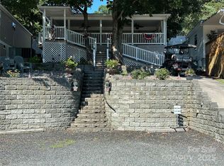 120 Clubhouse Dr, New London, NC 28127