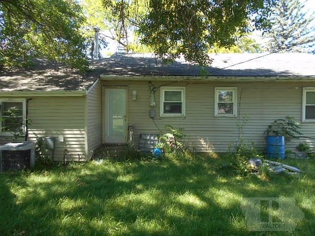 2nd image of 1211 Ellis Ave