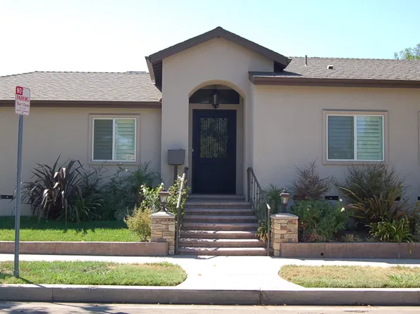 17321 Hatteras St, Encino, CA 91316