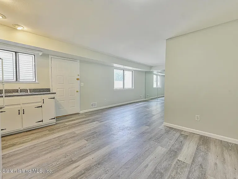 222 Monahan Ave #1 — Photo 17