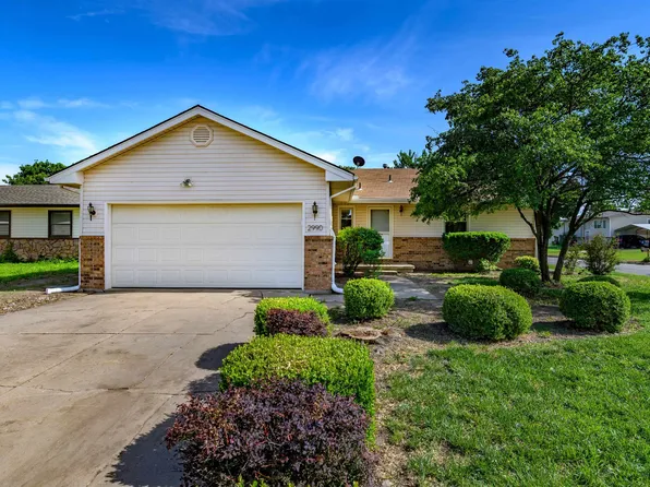 2990 S Richmond Ct, Wichita, KS 67217