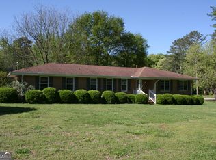 796 Virginia Ln, Hull, GA 30646