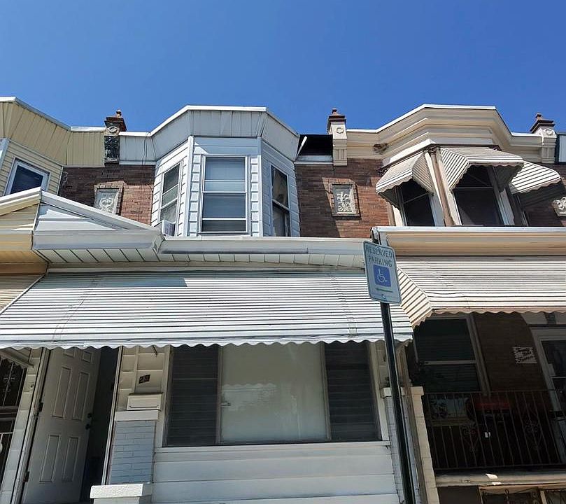 1st image of 2912 N Lecount St
