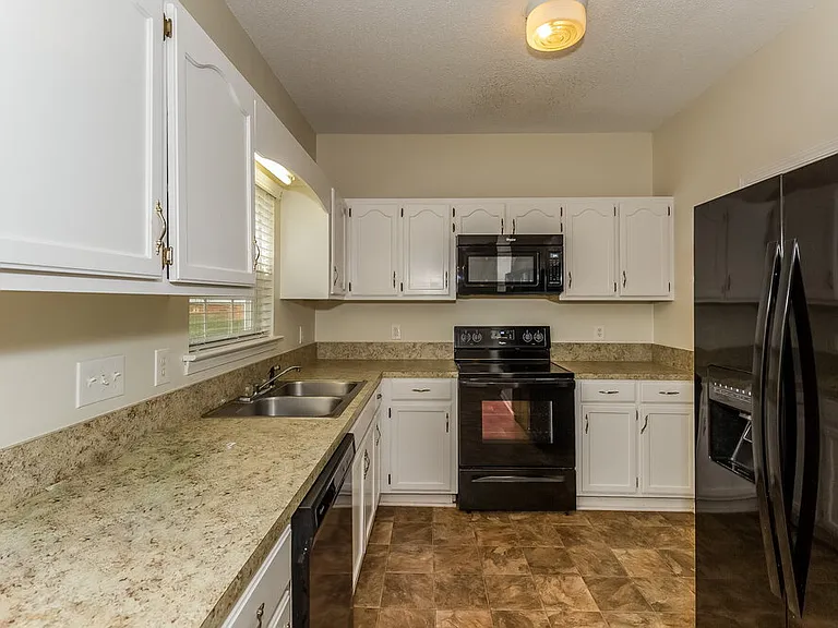 7526 Fallow Ln — Photo 7