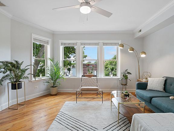 3rd image of 3916 W Cortland St #3