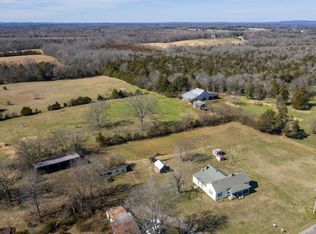 3742 Moon Bend Rd, Chapel Hill, TN 37034