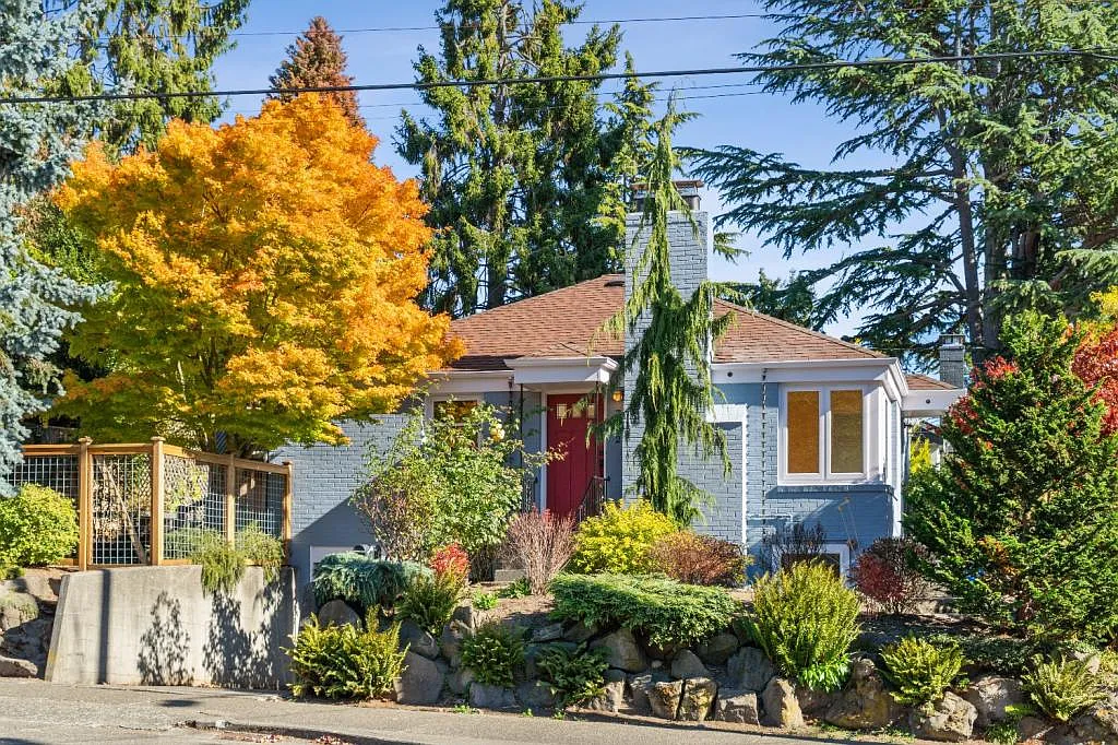 7002 28th Ave. NW - 3 bedrooms — Photo 1