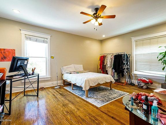 5th image of 1843 Sherwood Ave