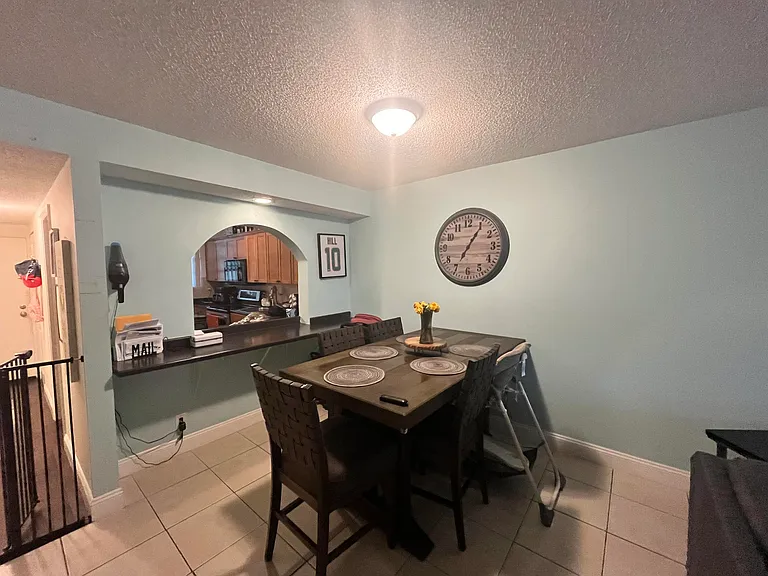 8441 Forest Hills Dr #302 — Photo 3