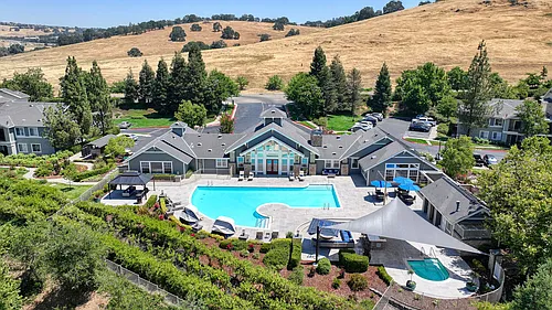 Vineyards at Valley View Photo 1