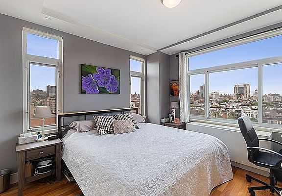 3rd image of 106 W 116th St APT 10A