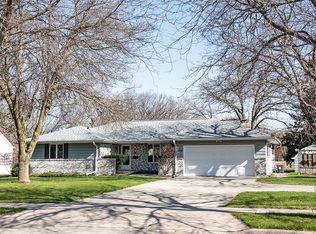 524 W Seymour St, Appleton, WI 54915